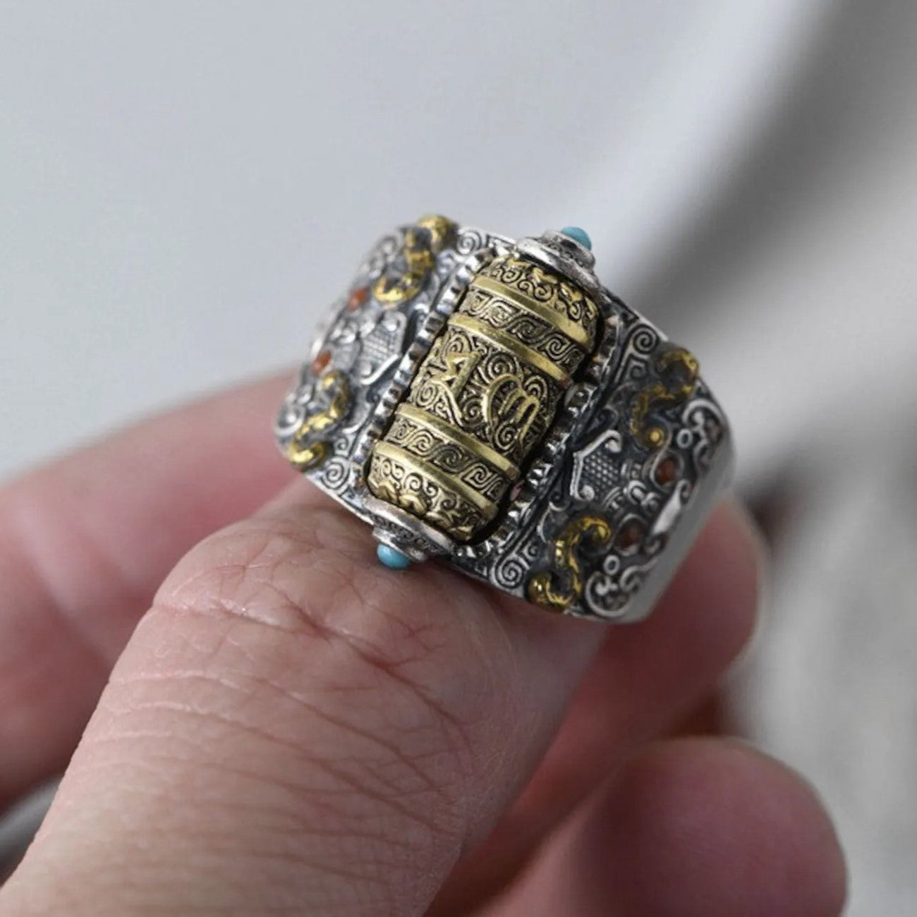 Anillo Ajustable ZEN TIBETANO - Rueda Antiestrés